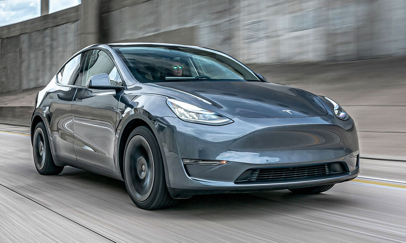 Tesla Model Y - ôtô nội địa hóa nhiều nhất Mỹ. Ảnh: Car and Driver